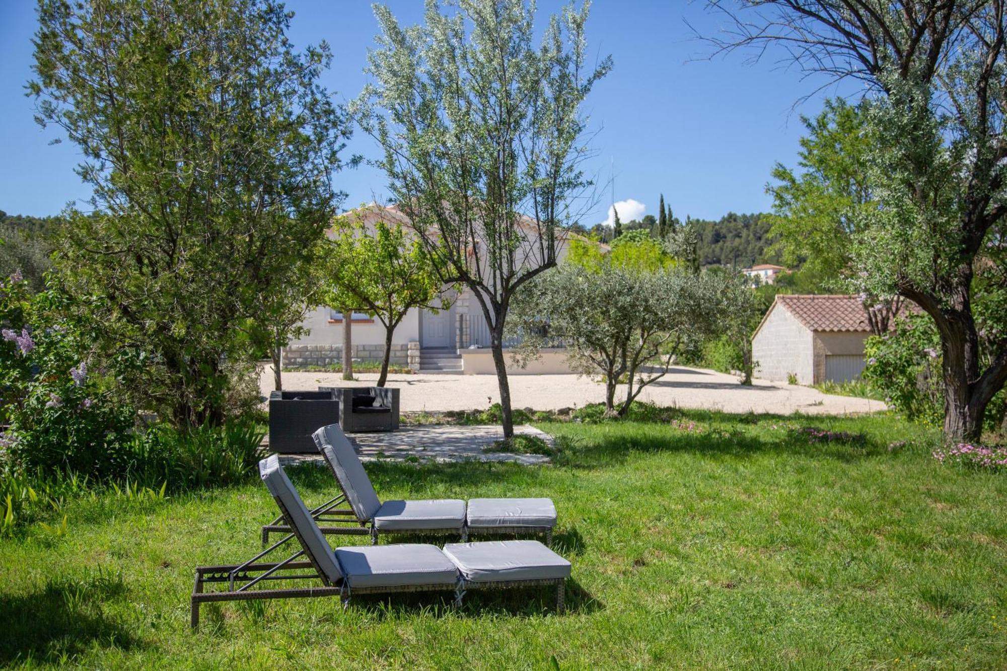 L Orchidee Mormoiron Exterior foto
